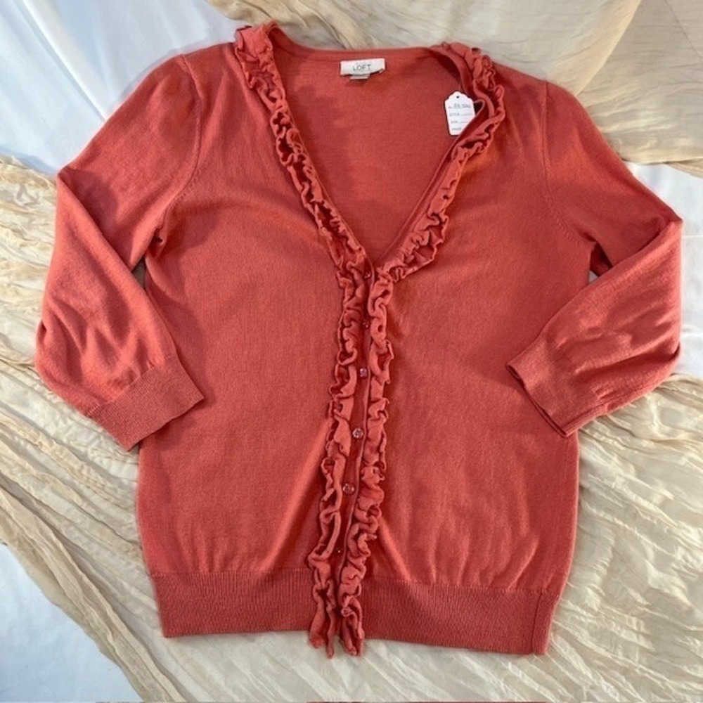 Ann Taylor Loft Womens Coral Long Sleeve Button Down Cardigan Size M - Picture 3 of 9